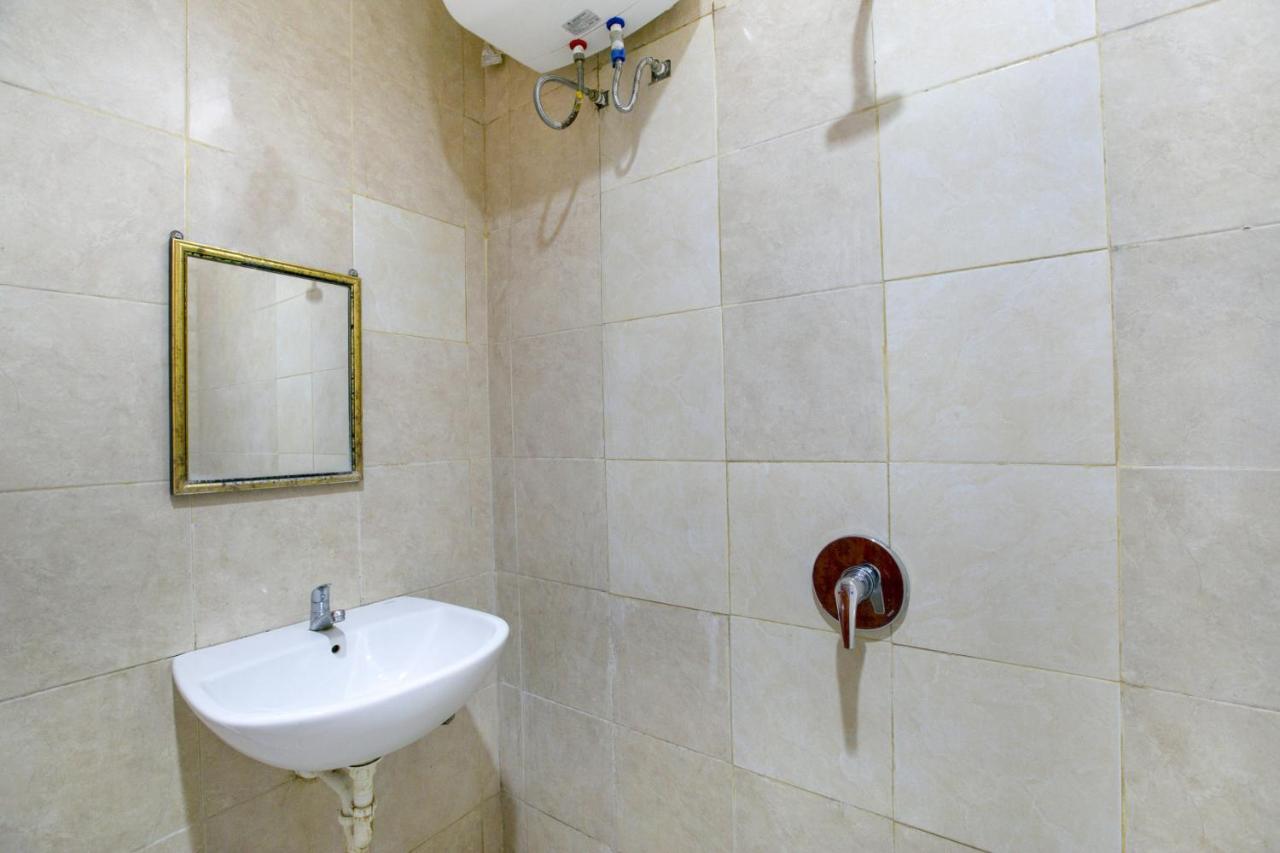 Super Oyo 2320 Hotel Charvita كوبانغ المظهر الخارجي الصورة