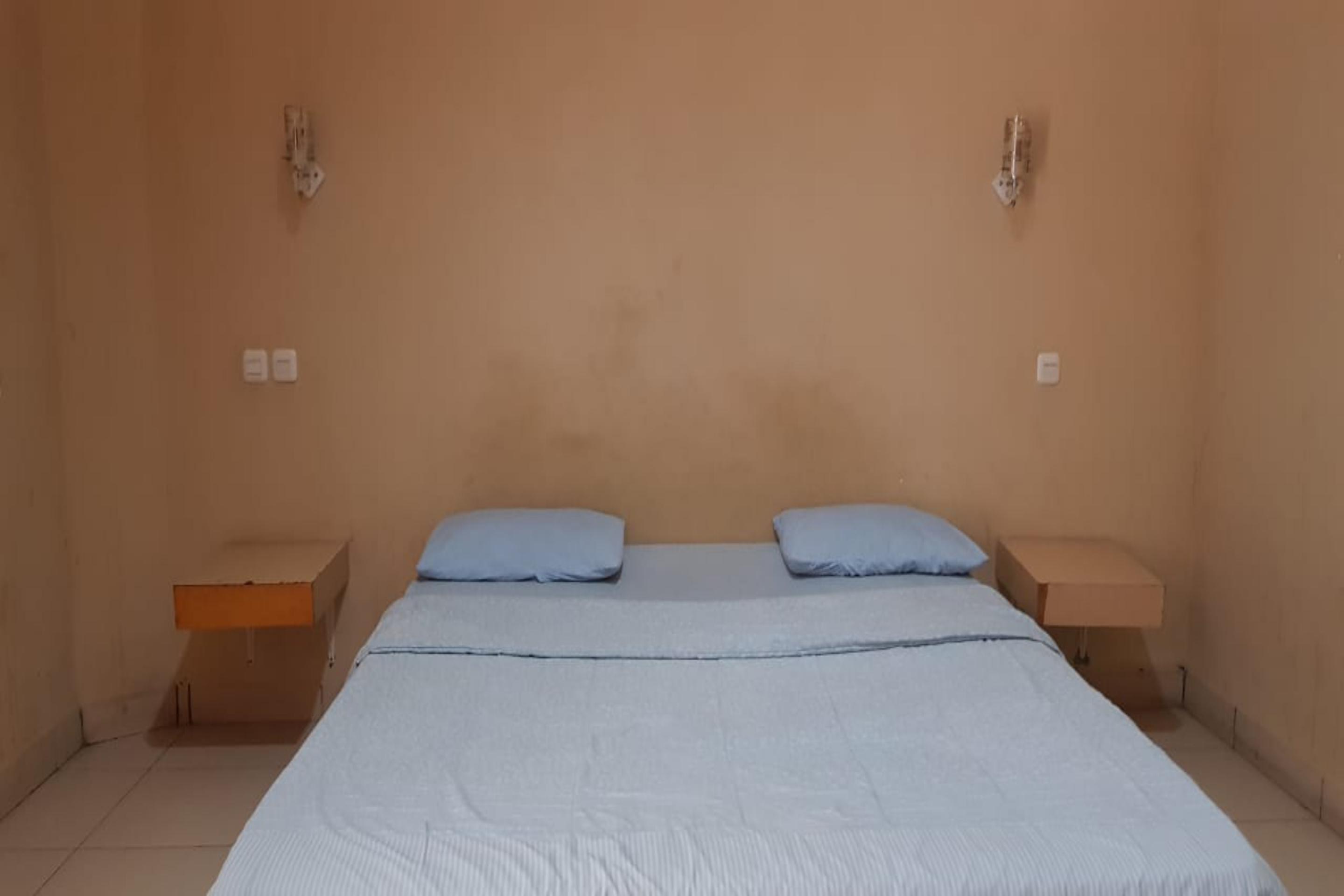 Super Oyo 2320 Hotel Charvita كوبانغ المظهر الخارجي الصورة