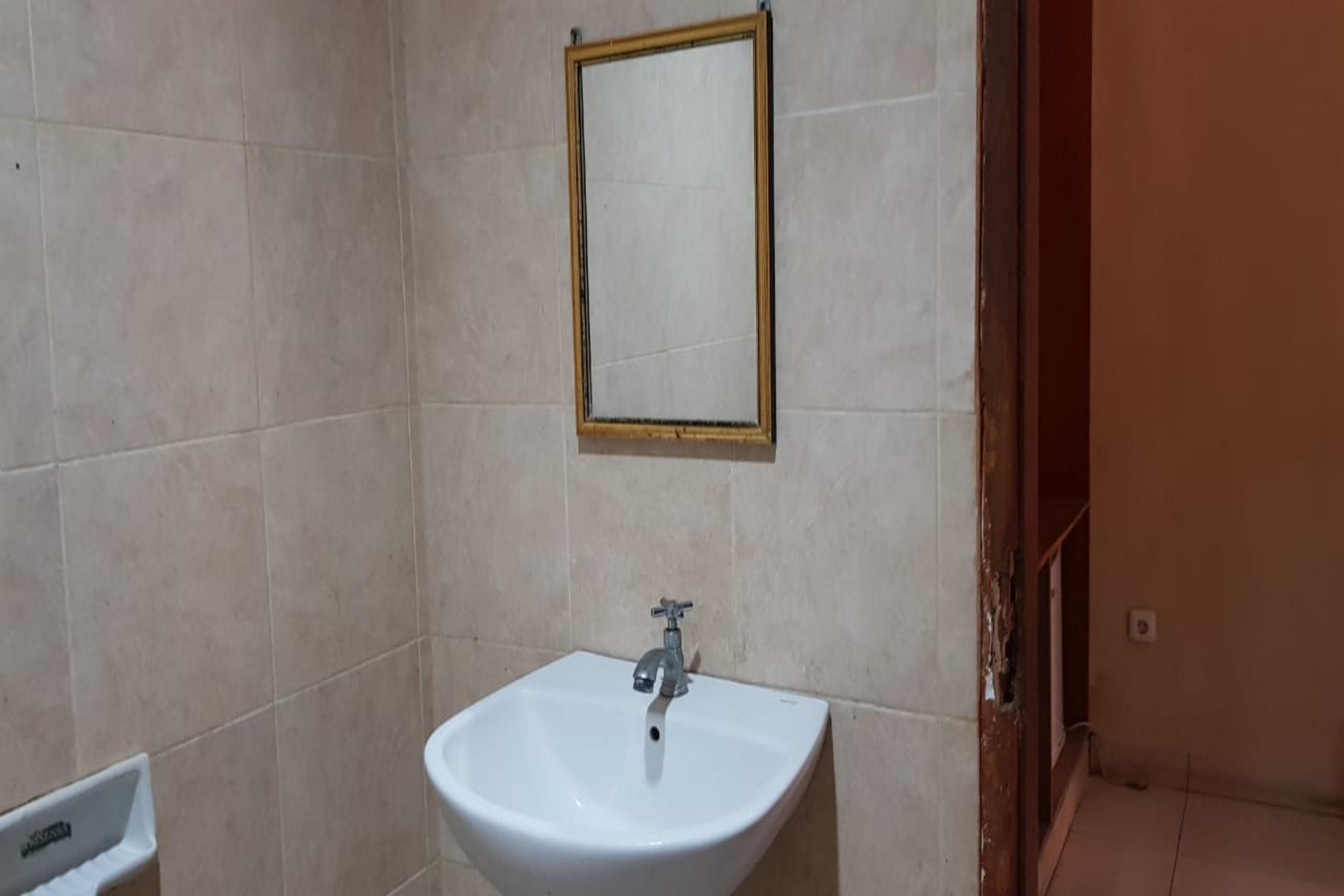 Super Oyo 2320 Hotel Charvita كوبانغ المظهر الخارجي الصورة