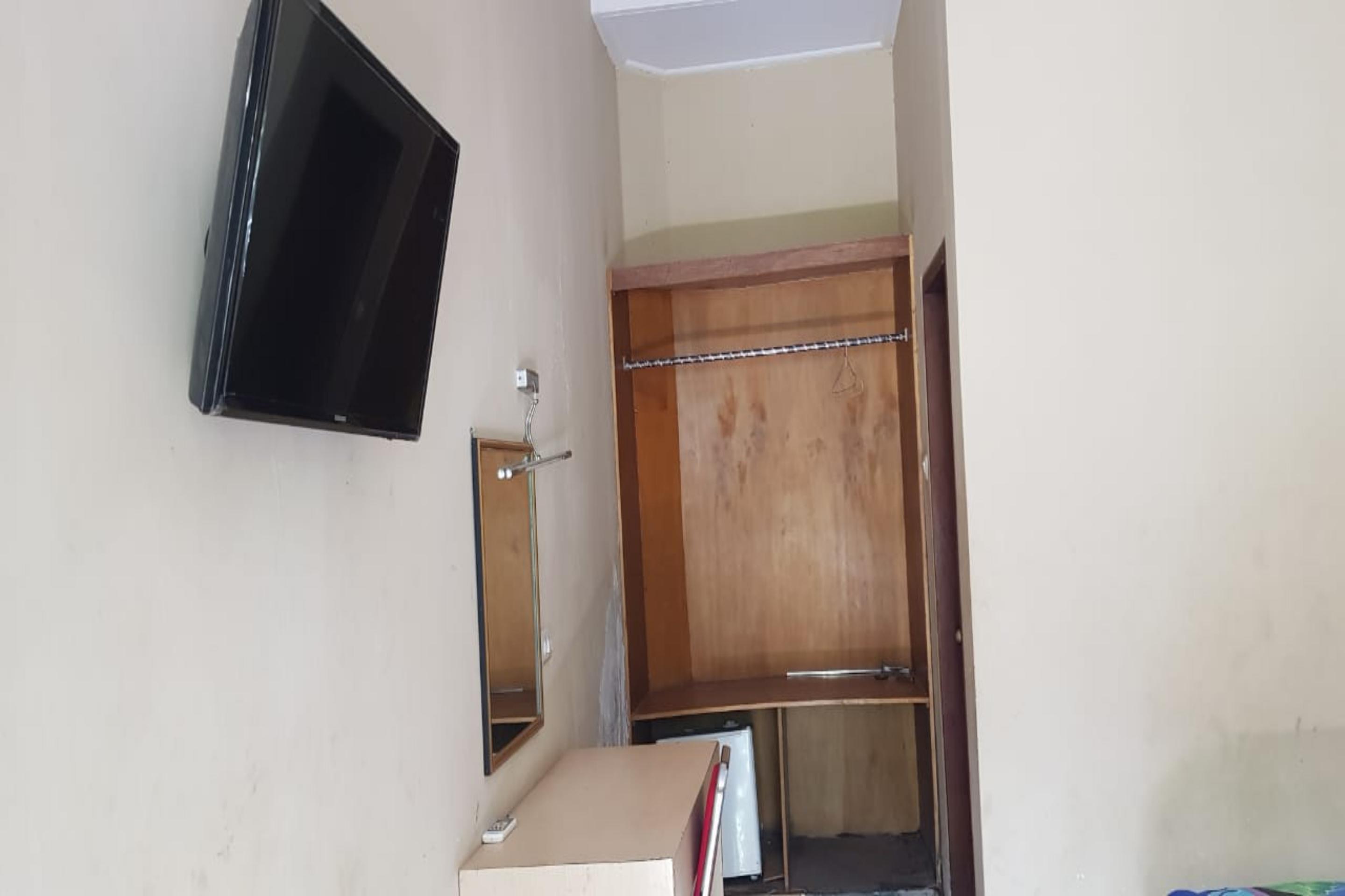 Super Oyo 2320 Hotel Charvita كوبانغ المظهر الخارجي الصورة
